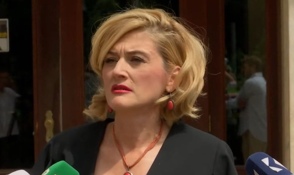 Kusari-Lila: Zhbllokimi i Kuvendit do të ishte i lehtë nëse deputetët votojnë
