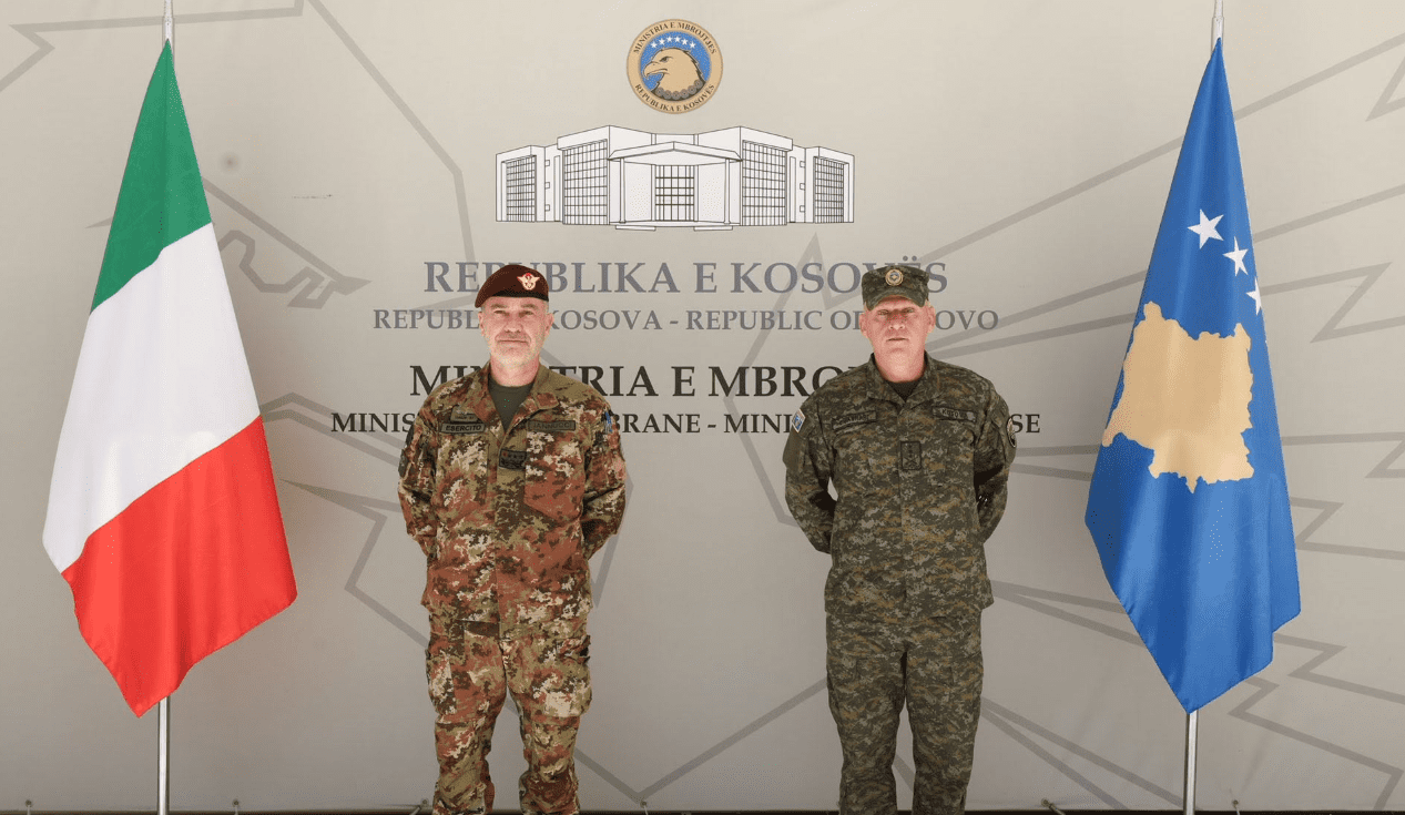 Jashari takohet me Komandantin Iannucci, flasin për trajnim të FSK-së në Itali