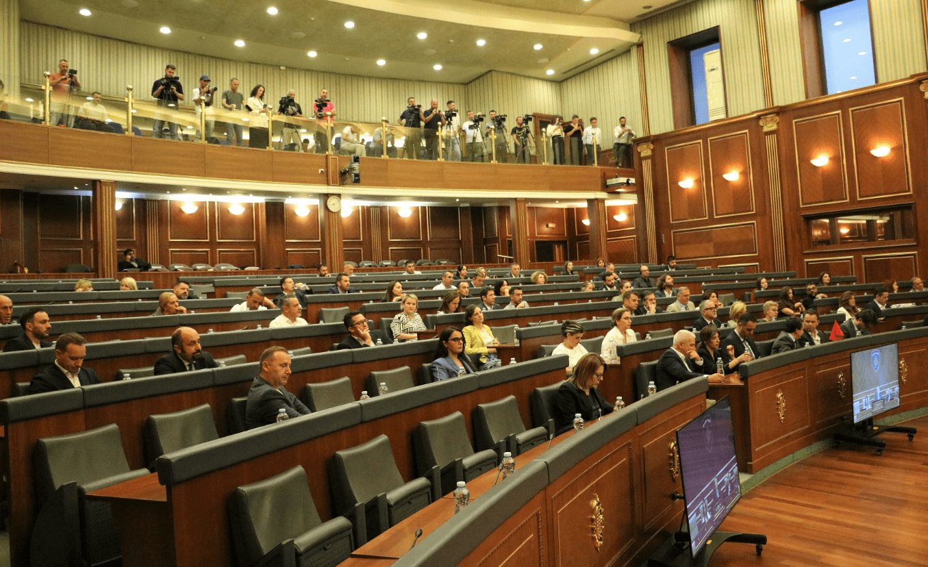 Mbi gjysmë milioni euro për një Kuvend që nuk e ka nisur punën