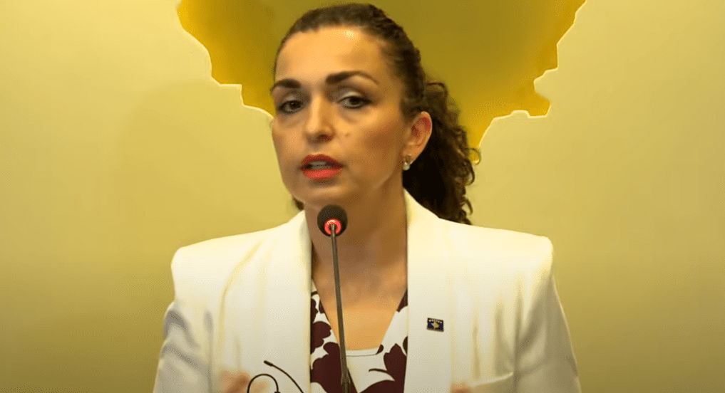 Osmani thotë se me kërkesat drejtuar Kushtetueses synon qartësimin e temave për vitet e ardhshme