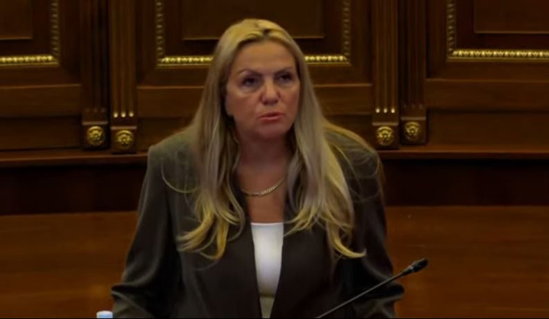 Kadrijaj: Vendi nuk guxon të mbetet peng i Kurtit dhe LVV