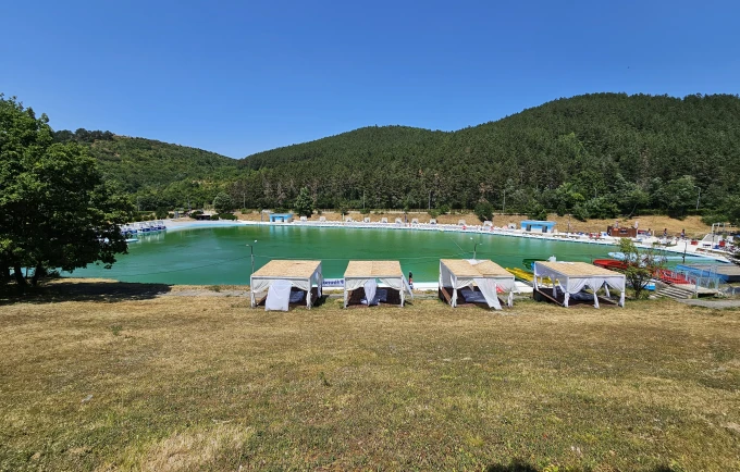 Uji i Pishinës së Gërmisë rezulton brenda standardeve