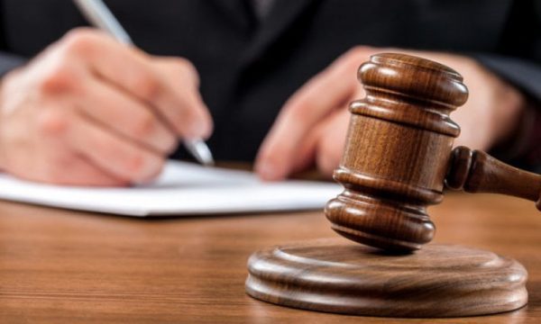Vrasja për hakmarrje, aktakuzë ndaj policit Ramadani në Ferizaj