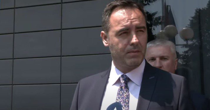 Deputeti Konjufca: Kërcënimi ka qenë i qartë