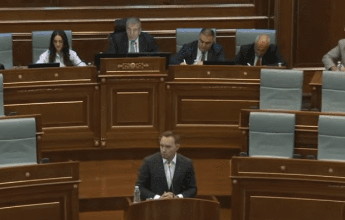Zogaj i LDK-së : Vendi në krizë të thellë ekonomike dhe politike, e patolerueshme