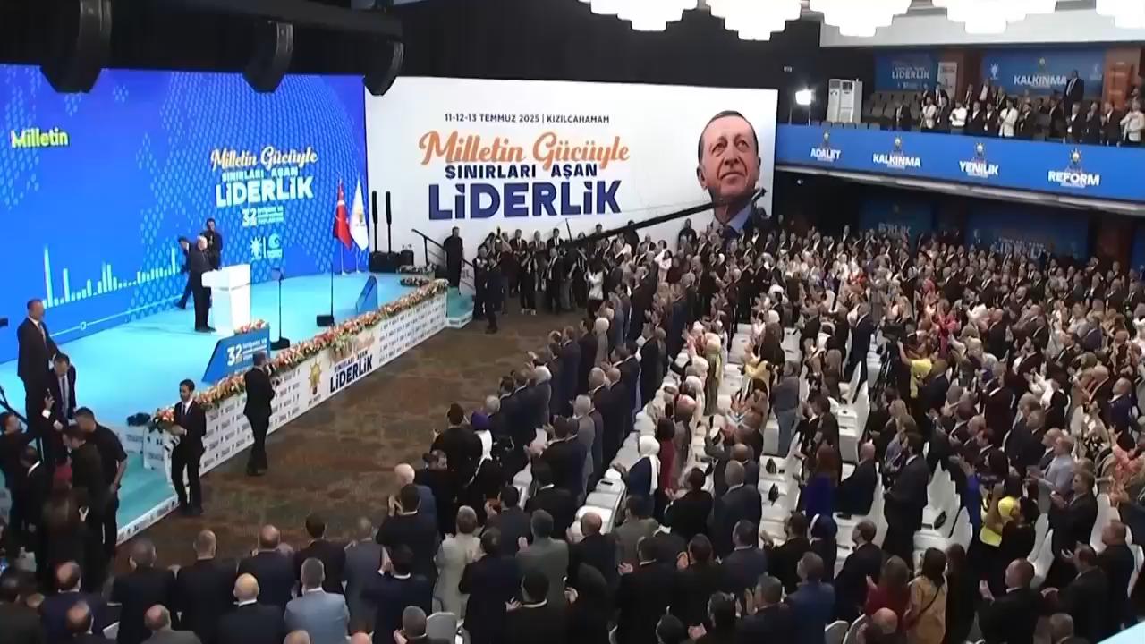 PKK-ja dorëzon armët, Erdogan: Fundi i një kapitulli të dhimbshëm