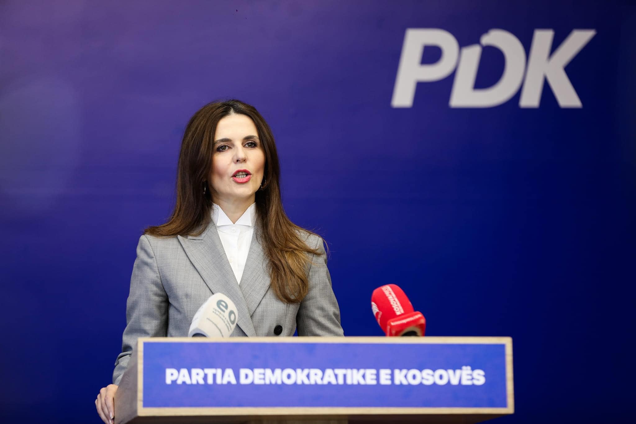 Çitaku flet për ftesën e Kurtit për takim mes liderëve partiak