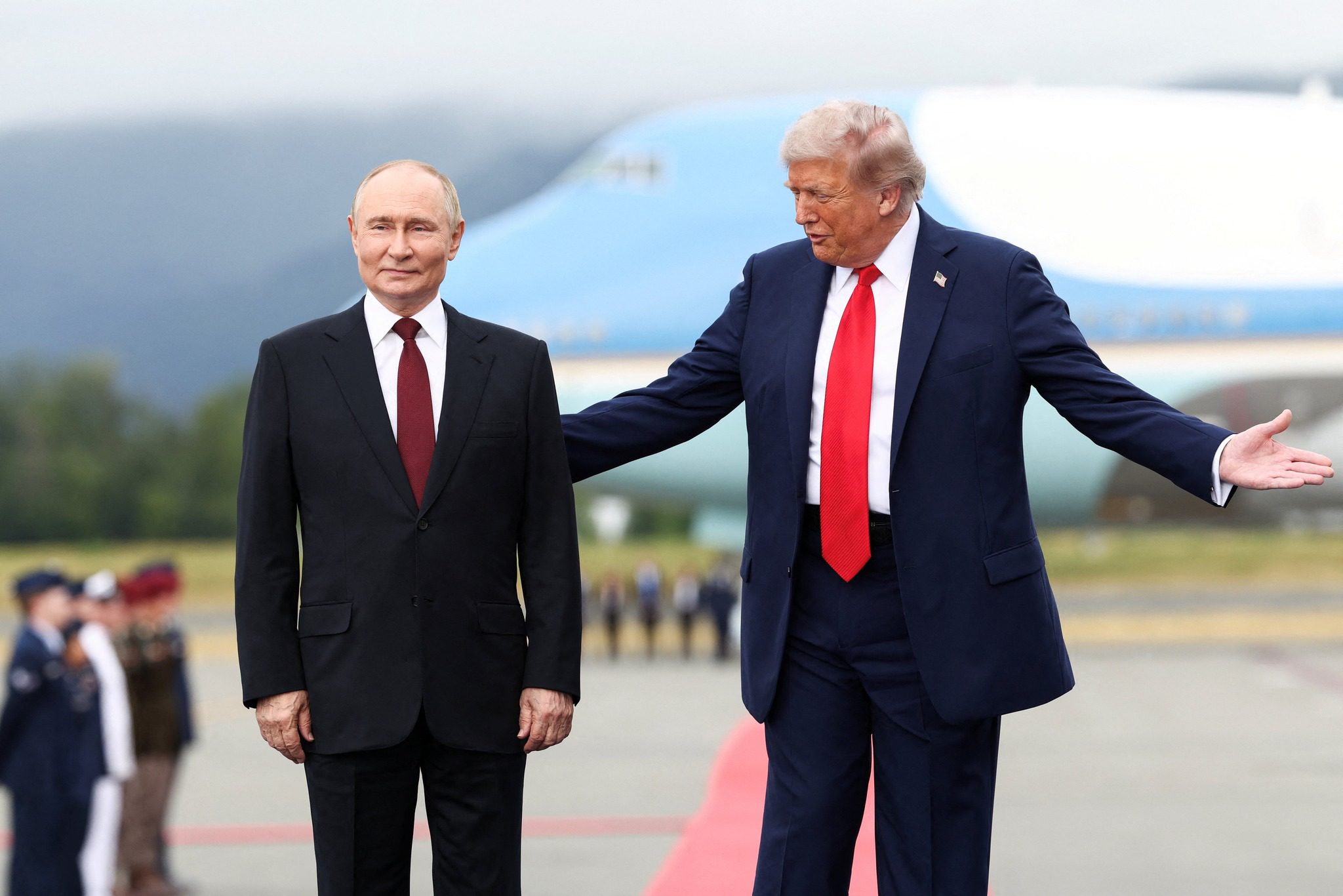 Takimi historik Trump-Putin në Alaska – Krejt çfarë ndodhi