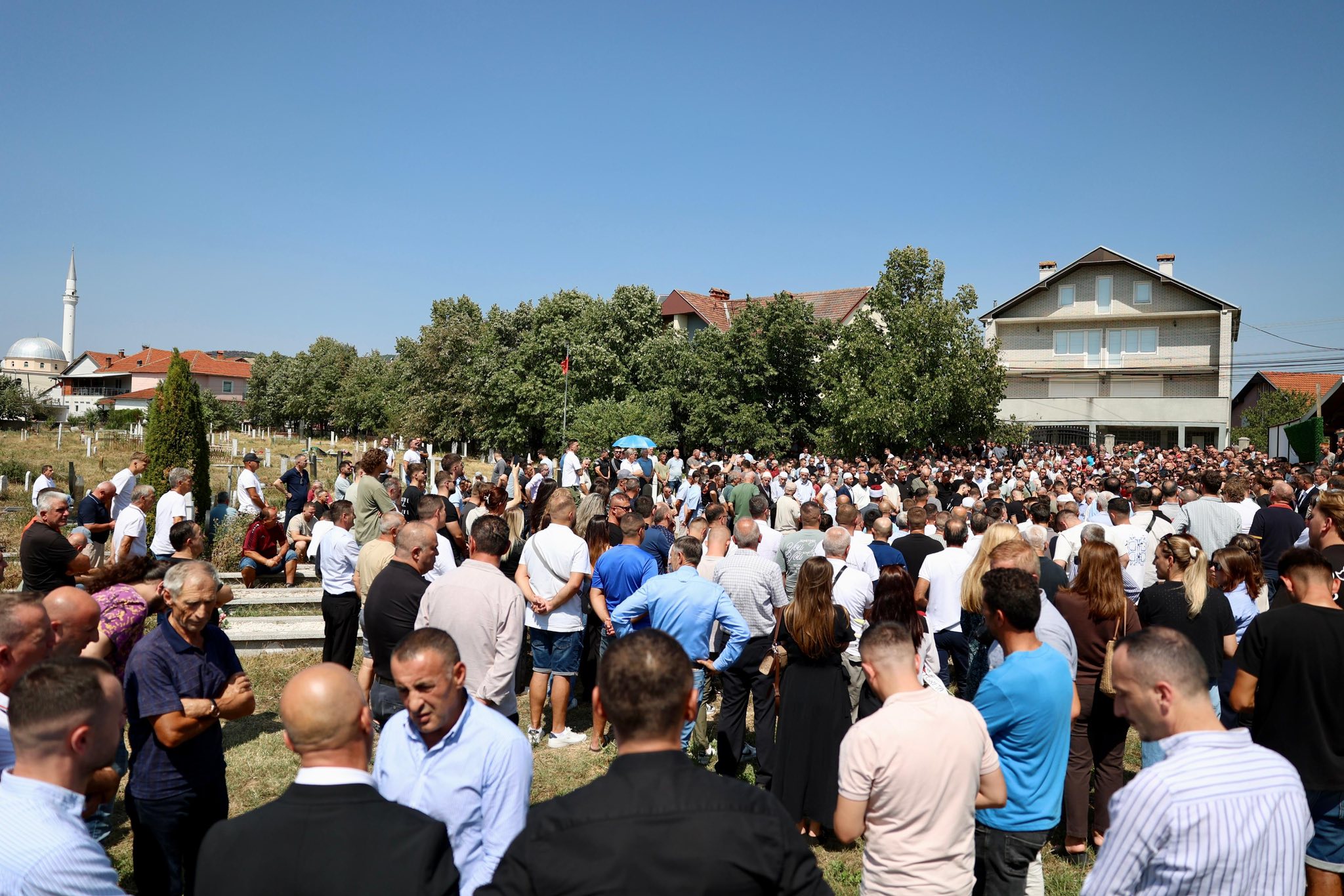 I jepet lamtumira e fundit Greta Kryeziu