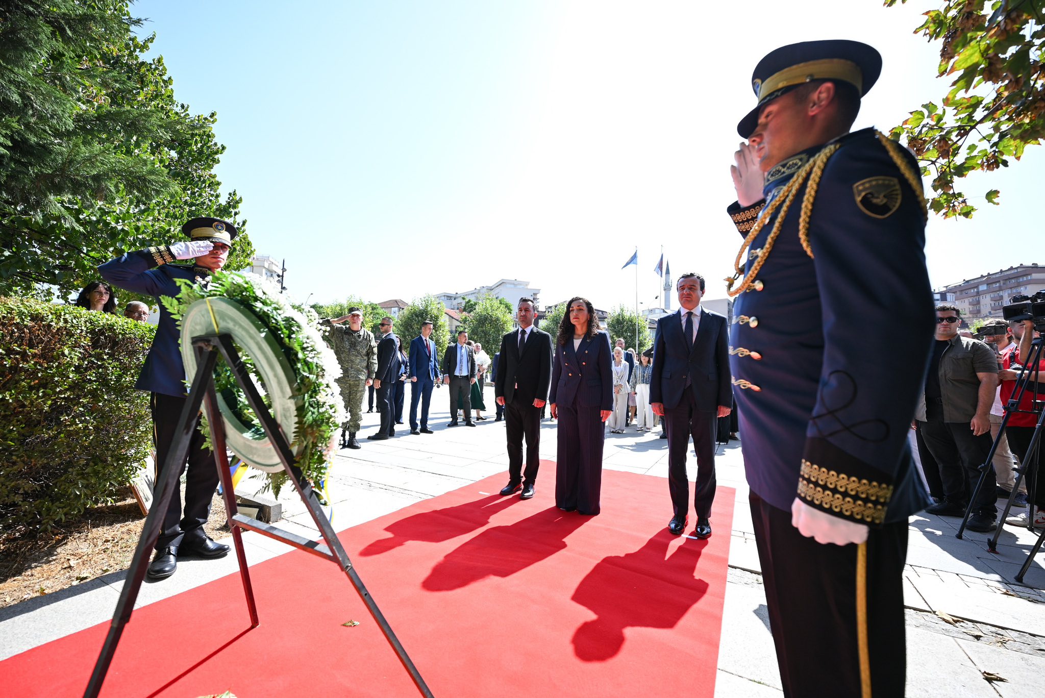 Osmani: 1,584 qytetarë ende të zhdukur, regjimi i Vuçiqit po mban peng të vërtetën mbi varrezat masive