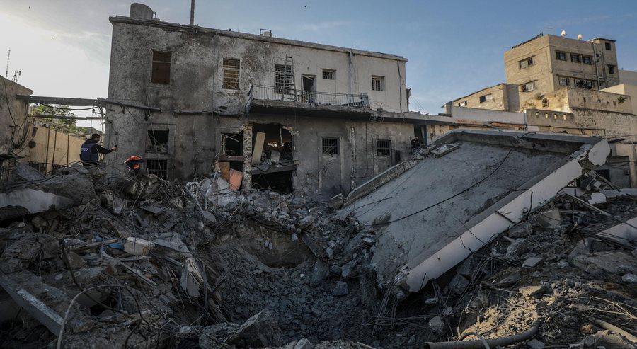 Sulm ndaj stafit humanitar në Gaza – Një i vrarë dhe tre të plagosur
