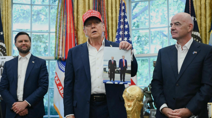 Nga Zyra Ovale, Trump nxjerr foton me Putinin: Ai do të vijë në Kupën e Botës në Amerikë