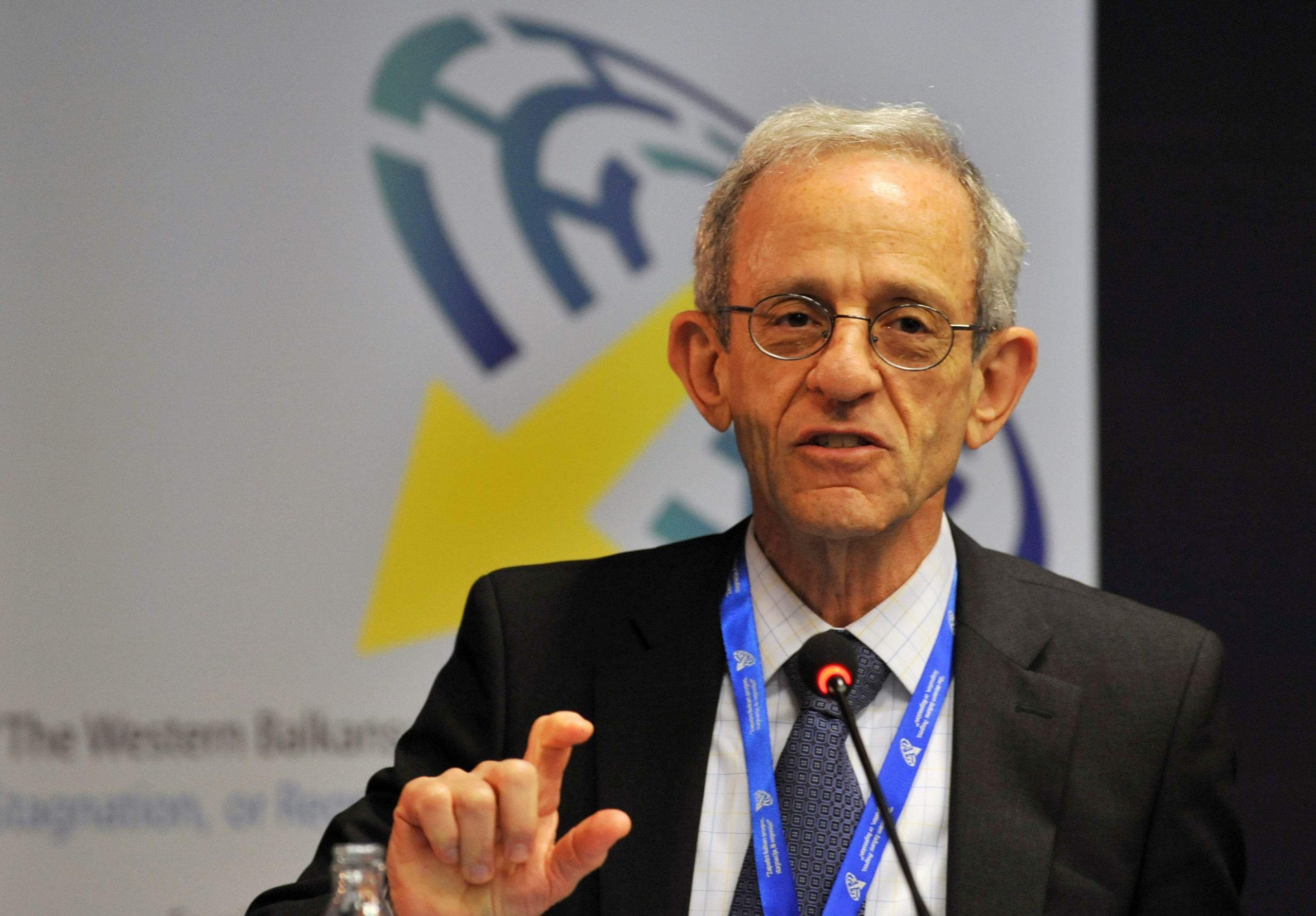 Serwer: Me Vuçiqin dhe rusët gjithmonë ekziston rreziku i eskalimit në Kosovë
