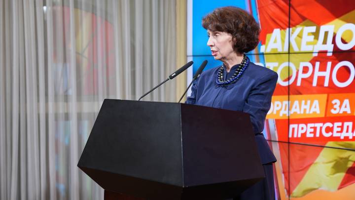 Presidentja e Maqedonisë së Veriut: Jemi të turpëruar nga thirrjet anti-shqiptare në Kumanovë