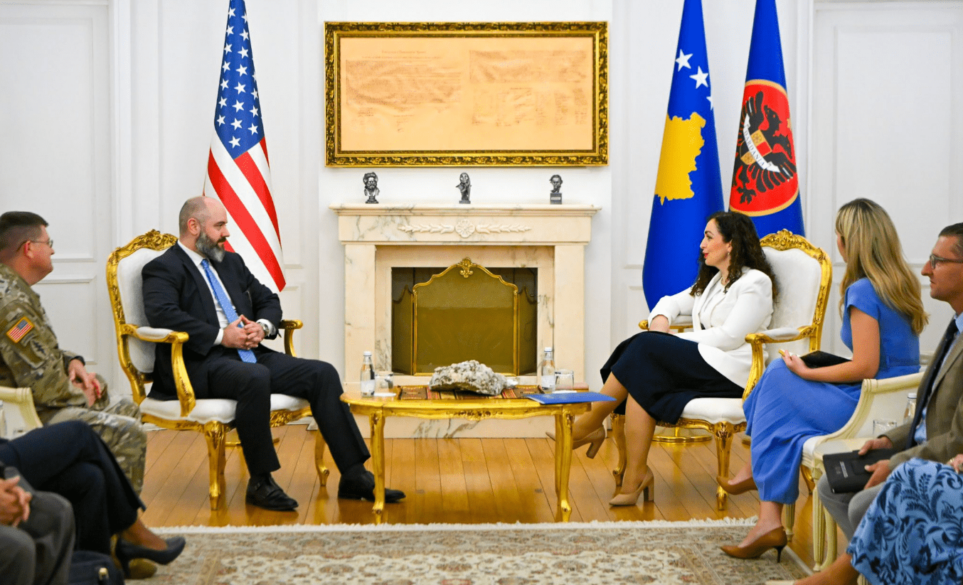 Osmani në takim me Baker: Mbështetja e Amerikës për anëtarësimin e Kosovës në NATO është jetike