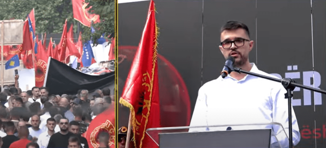 Djali i dëshmorit flet para turmës: Nëse babai im është kriminel, edhe unë jam kriminel – ejani mi lidhni duart