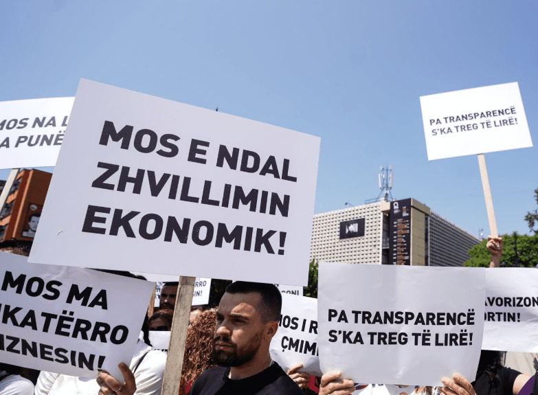 AKB: Kompanitë mund të largohen nga Kosova për shkak të rrymës