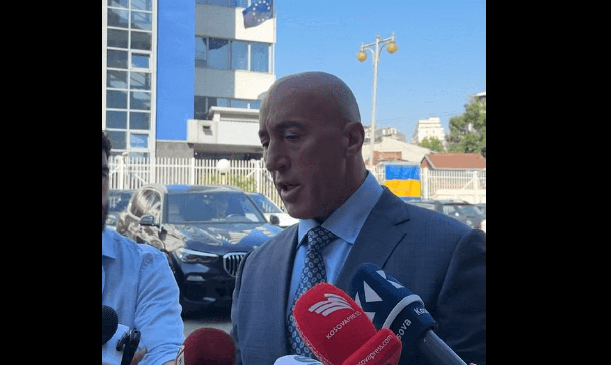 Haradinaj: AAK-ja s’ka votë për Albulena Haxhiun
