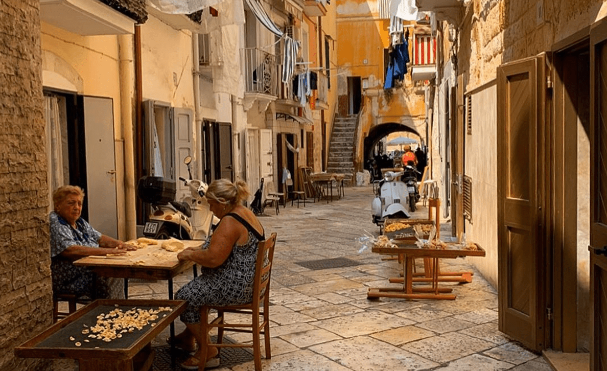Dy familje shqiptare përleshen mes vete në Itali, pesë të lënduar