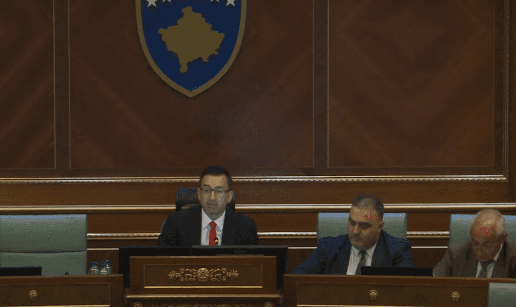 Basha: Kanë qenë tetë abstenime për Kryetarin e Kuvendit – jo tre