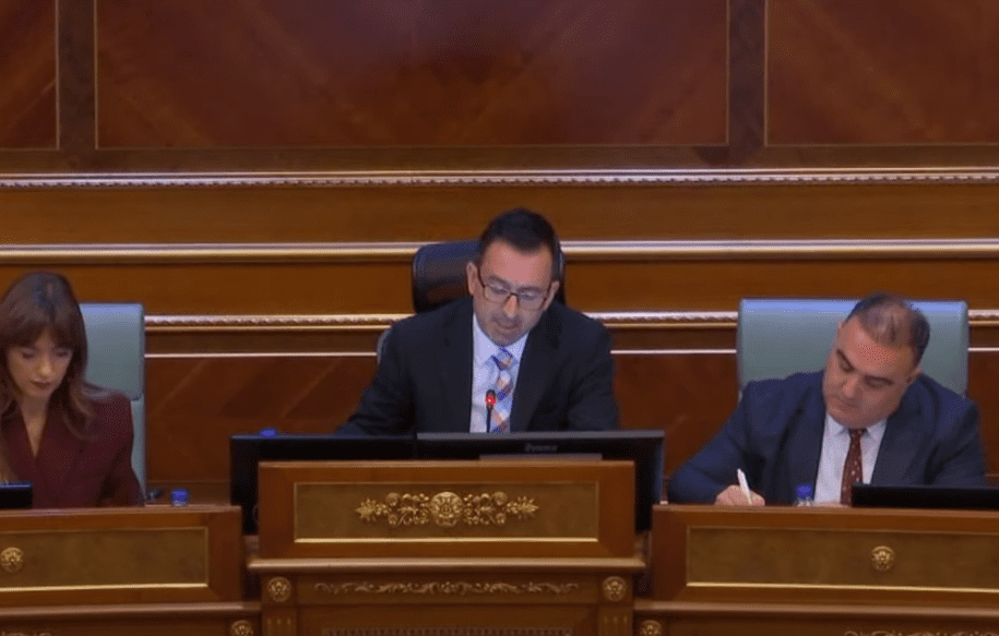 “Branisllavi qitu tash djeget”, dëgjohet duke thënë kryeparlamentari Basha