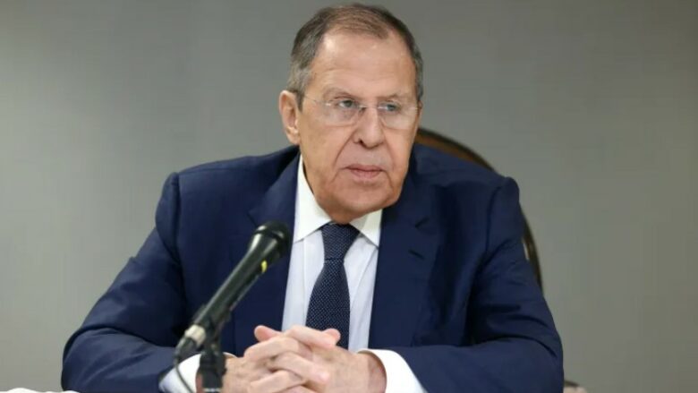 Lavrov: Nuk ka plan për një takim Putin-Zelensky