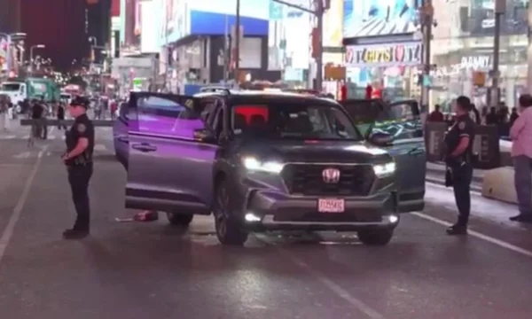 Pamje nga të shtënat në New York: Tre të plagosur, arrestohet i dyshuari