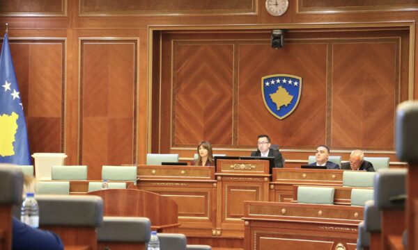 Basha e shpall të mbyllur konstituimin e Kuvendit pa zgjedhjen e njërit nënkryetar