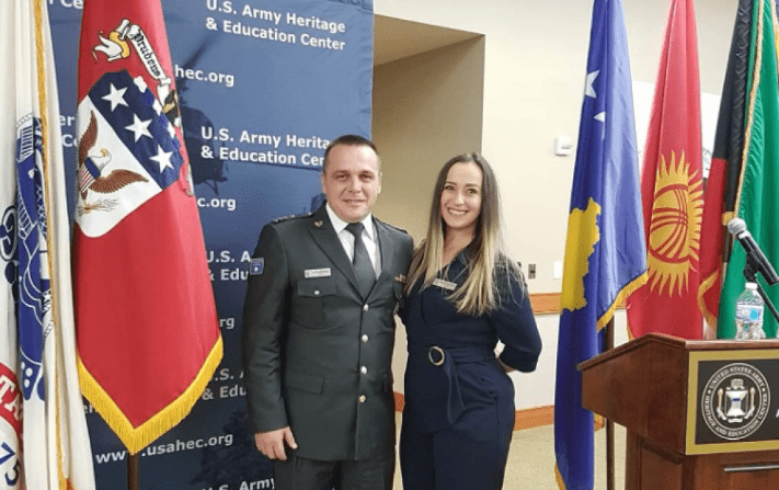 Gruaja e Ejup Maqedoncit i del në mbrojtje Shqipe Selimit