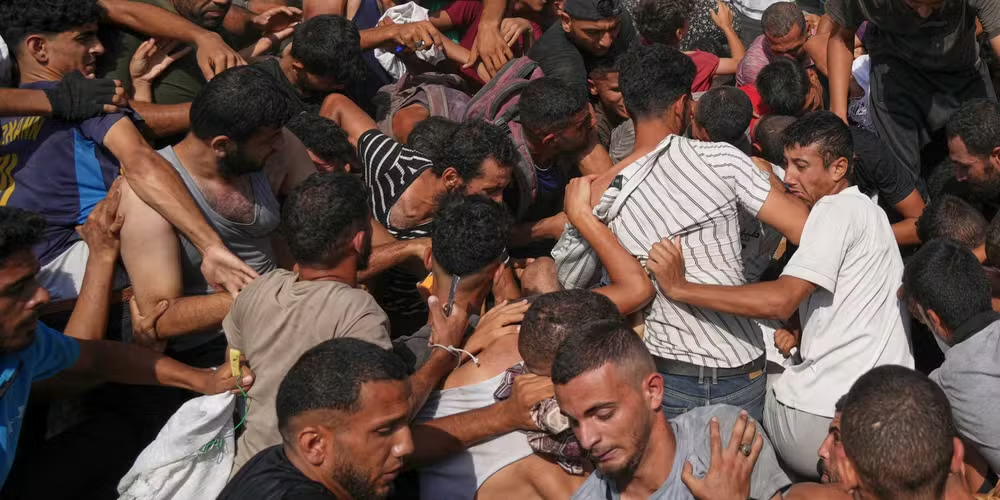 Mbi 1700 palestinezë u vranë teksa merrnin ndihma që prej majit