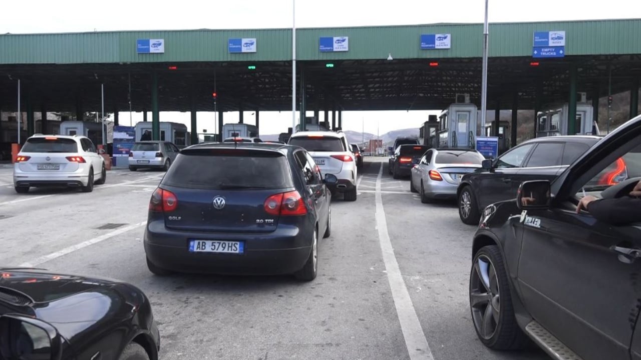 32-vjeçari nga Kosova kapet duke tentuar ta kaloj kufirin në Morinë me një qantë të mbushur me kanabis