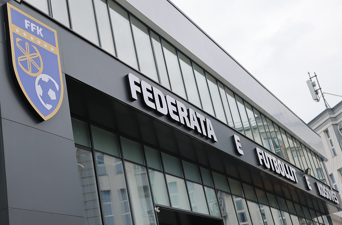 FFK reagon në UEFA ndaj referimit ofendues të Federatës së Futbollit të Spanjës ndaj Kosovës