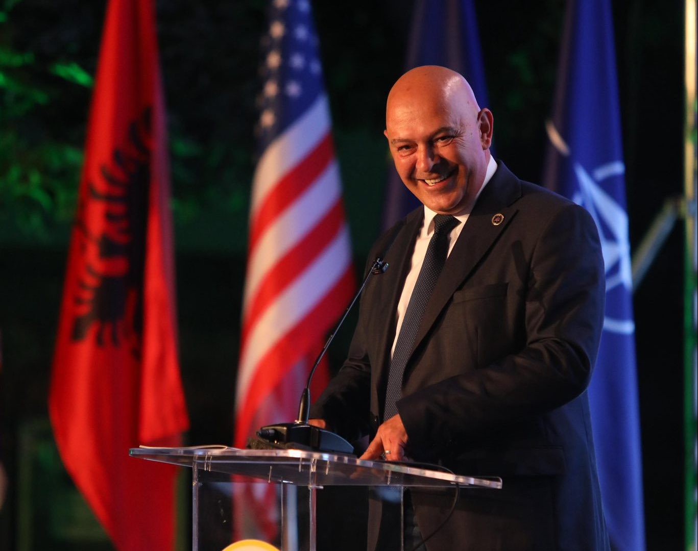Ardian Gjini ndan momente nga hapja e fushatës