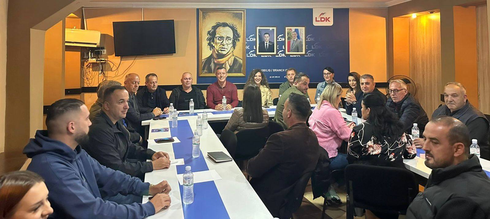 Xhafer Gashi mobilizon ekipin e LDK-së në Obiliq: Me unitet dhe vizion drejt fitores së sigurt