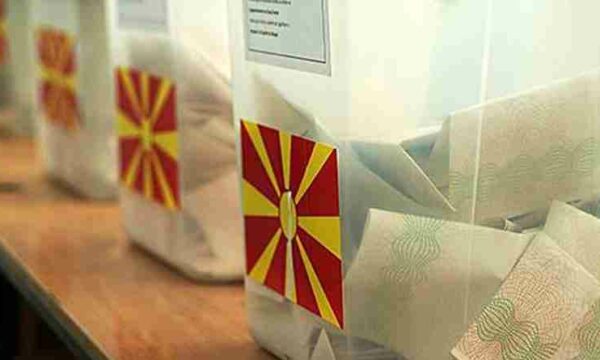 Fushata zgjedhore në Maqedoninë e Veriut nën hijen e përgjimeve dhe fyerjeve