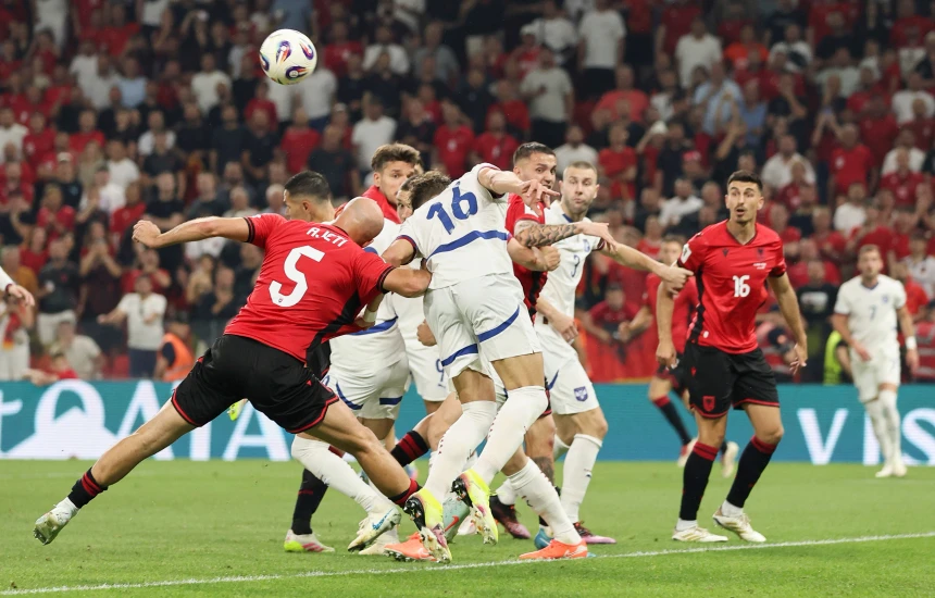 FIFA dënon Serbinë: 80 mijë franga dhe më pak shikues me Shqipërinë