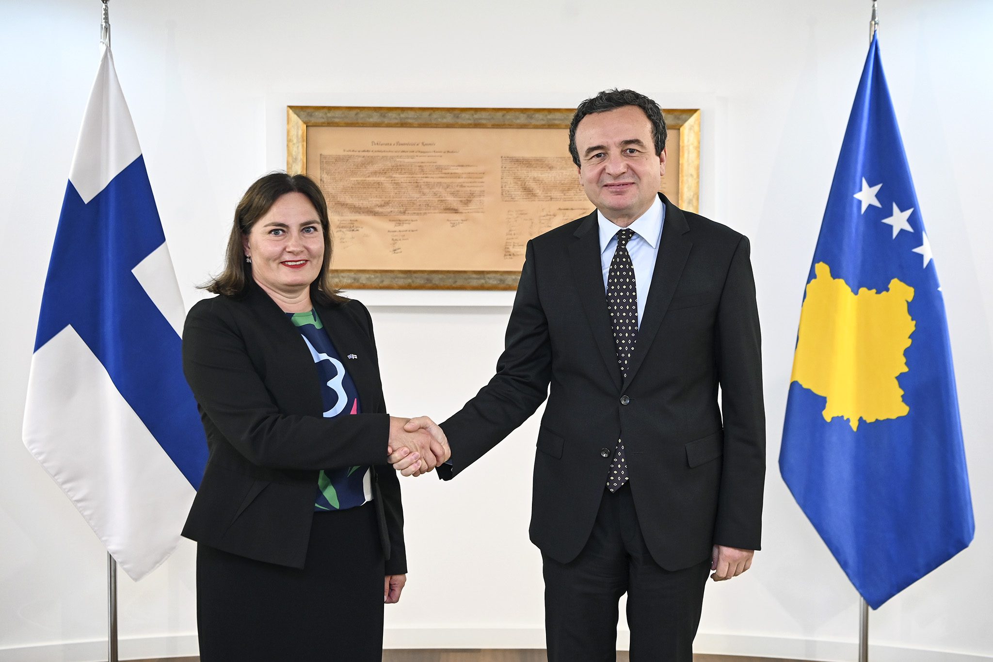 Kurti pret në takim ambasadoren e re të Finlandës, e falënderon për mbështetjen në rrugën euro-atlantike