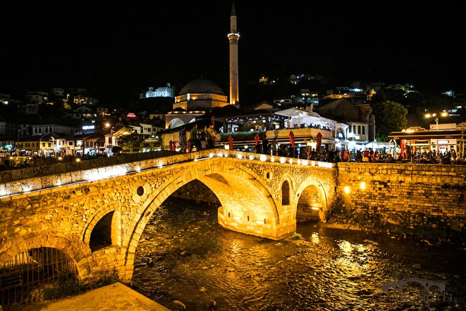 Vdes 71-vjeçari nga Malisheva, u rrëzua nga Kalaja e Prizrenit