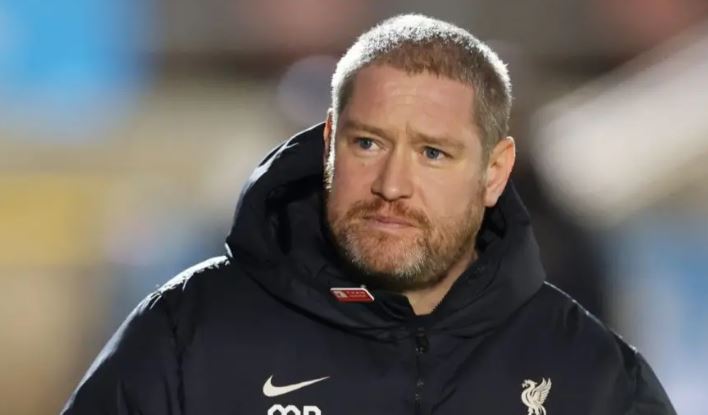 Vdes ish-trajneri i Liverpoolit