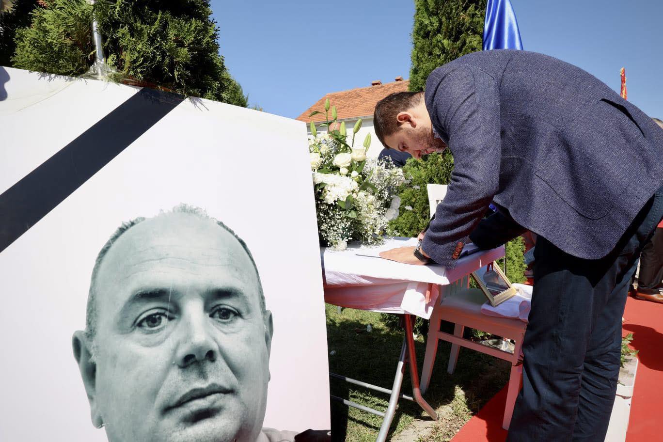2 vjetori i vrasjes së Afrim Bunjakut, reagon Krasniqi