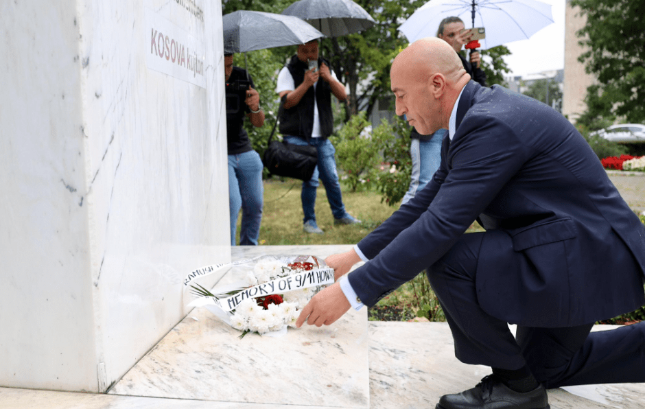 Haradinaj bën homazhe për viktimat e 11 shtatorit: Nuk e theu shpirtin amerikan