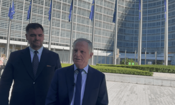 Bislimi e quajti “budallallëk” qëndrimin e LDK-së