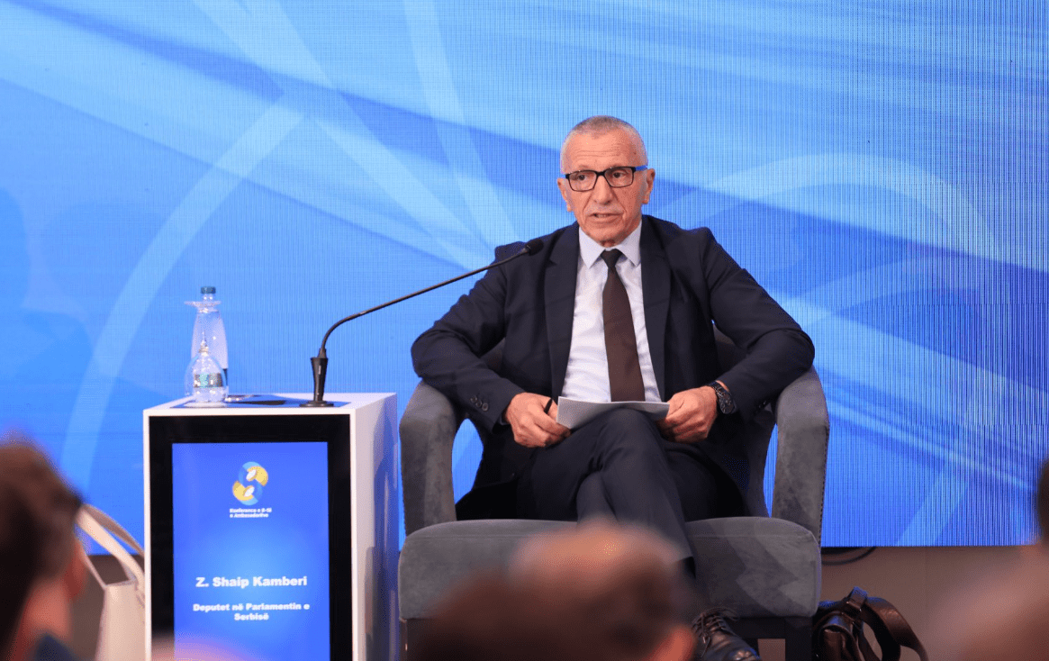 Kamberi kërkon komision hetues në Serbi për vdekjen e ushtarëve shqiptarë në ushtrinë jugosllave në vitet ’80