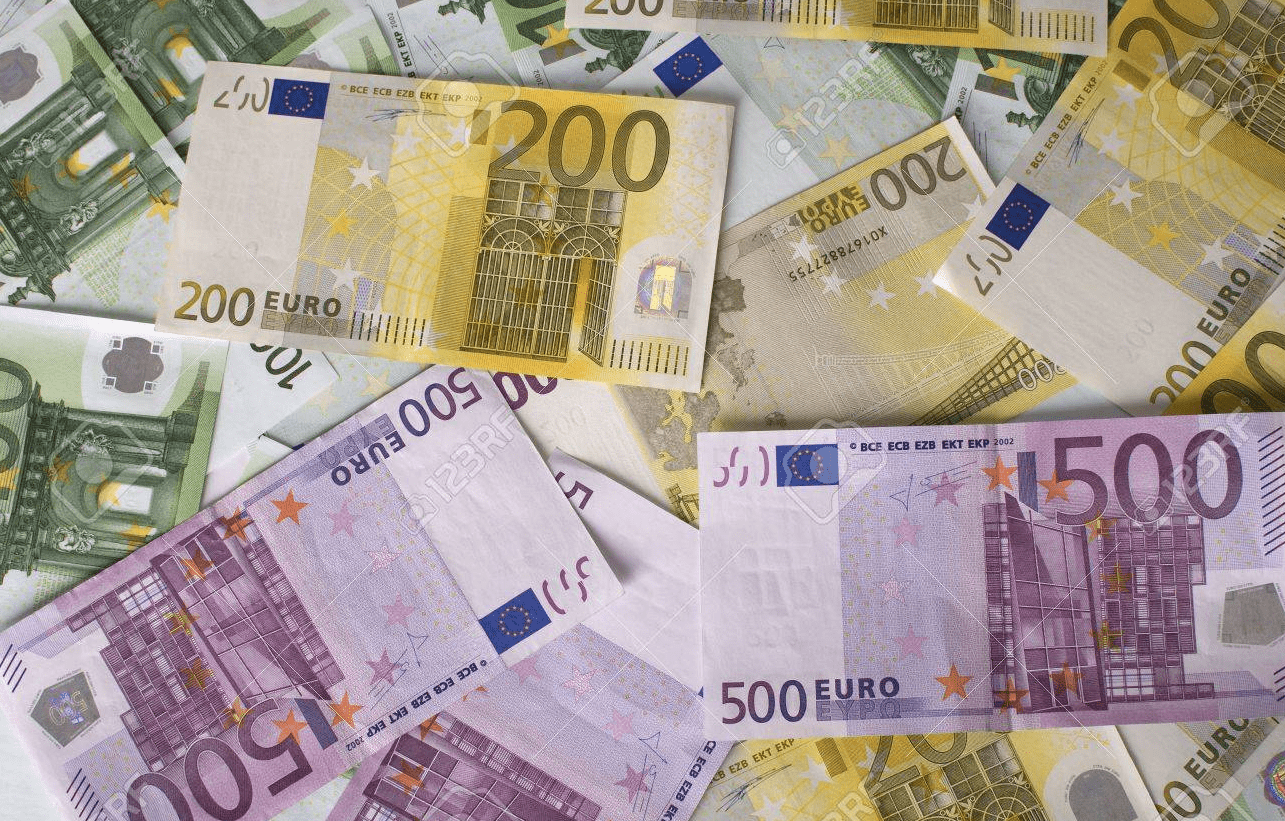 Ia ktheu borxhin mijëra eurosh me para të falsifikuara, aktakuzë ndaj një personi në Pejë