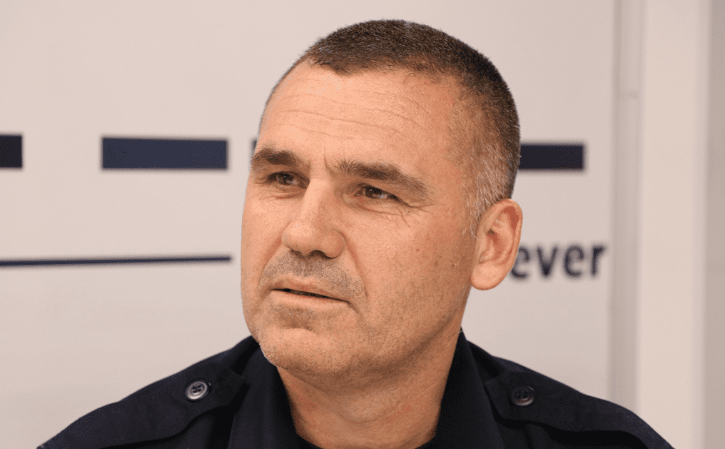 U paraqit rrejshëm si Veton Elshani duke kërkuar para, qytetari në Zubin Potok i jep 1,000 euro