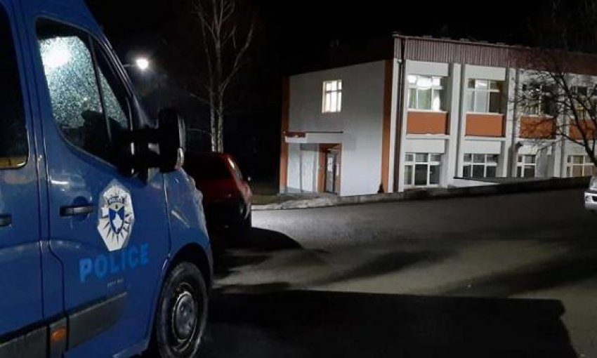 Vdes në Spitalin e Pejës një i burgosur, po trajtohej nga 2021-ta për probleme shëndetësore