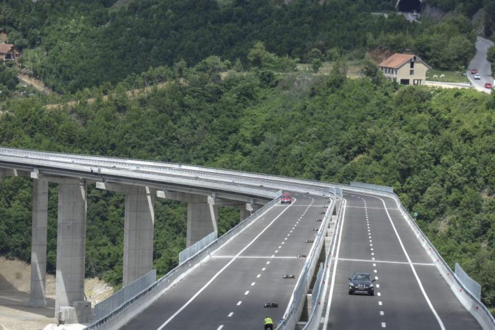 “Garat e çiklizmit” – Për tri ditë do të mbyllen përkohësisht rrugët kryesore të Kosovës