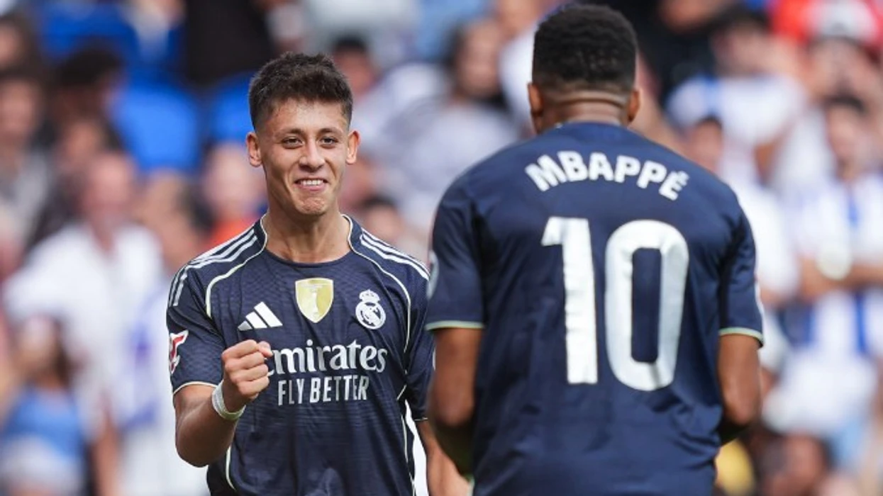 Me një lojtar më pak, Real Madridi triumfon ndaj Sociedadit
