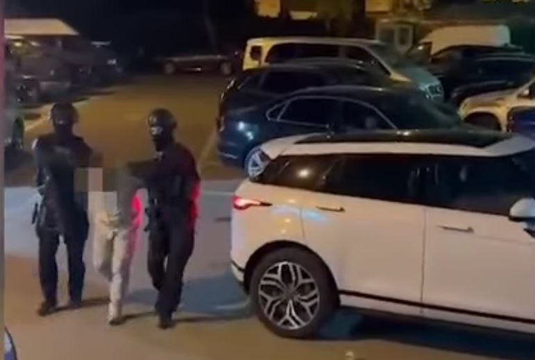 Kontrabandë me qenie njerëzore në Shqipëri – Policia arreston tre persona