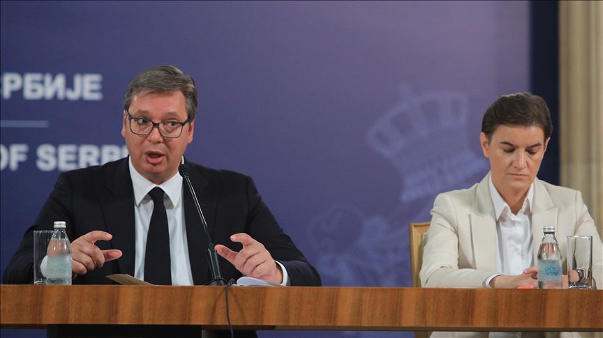 Largohen nga Serbia eurodeputetët që Vuçiq dhe Bërnabiq i fyen dhe kërcënuan